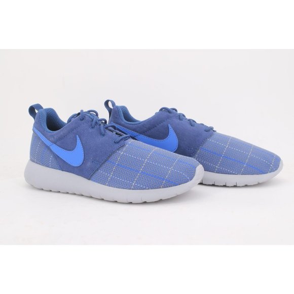nike roshe one se blue